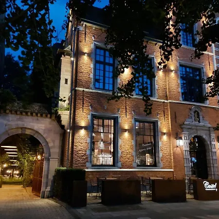 Bed & Breakfast Castelsuites Brugge