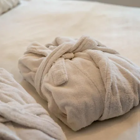 Castelsuites * ברוז'