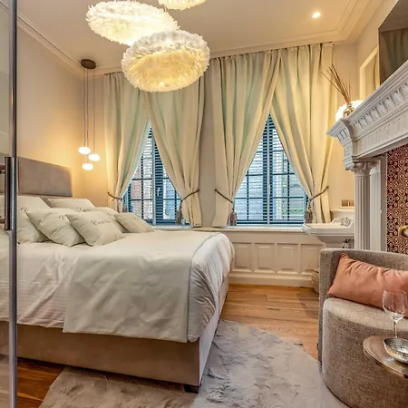 Castelsuites *